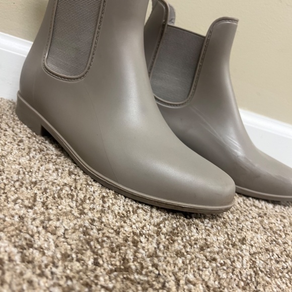 Fall boots - Picture 2 of 15